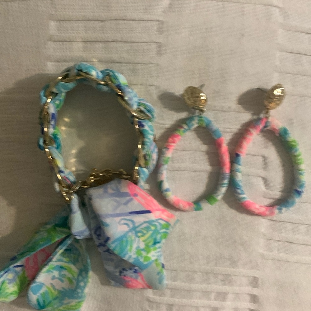 Lilly Pulitzer Bracelet and earring set
